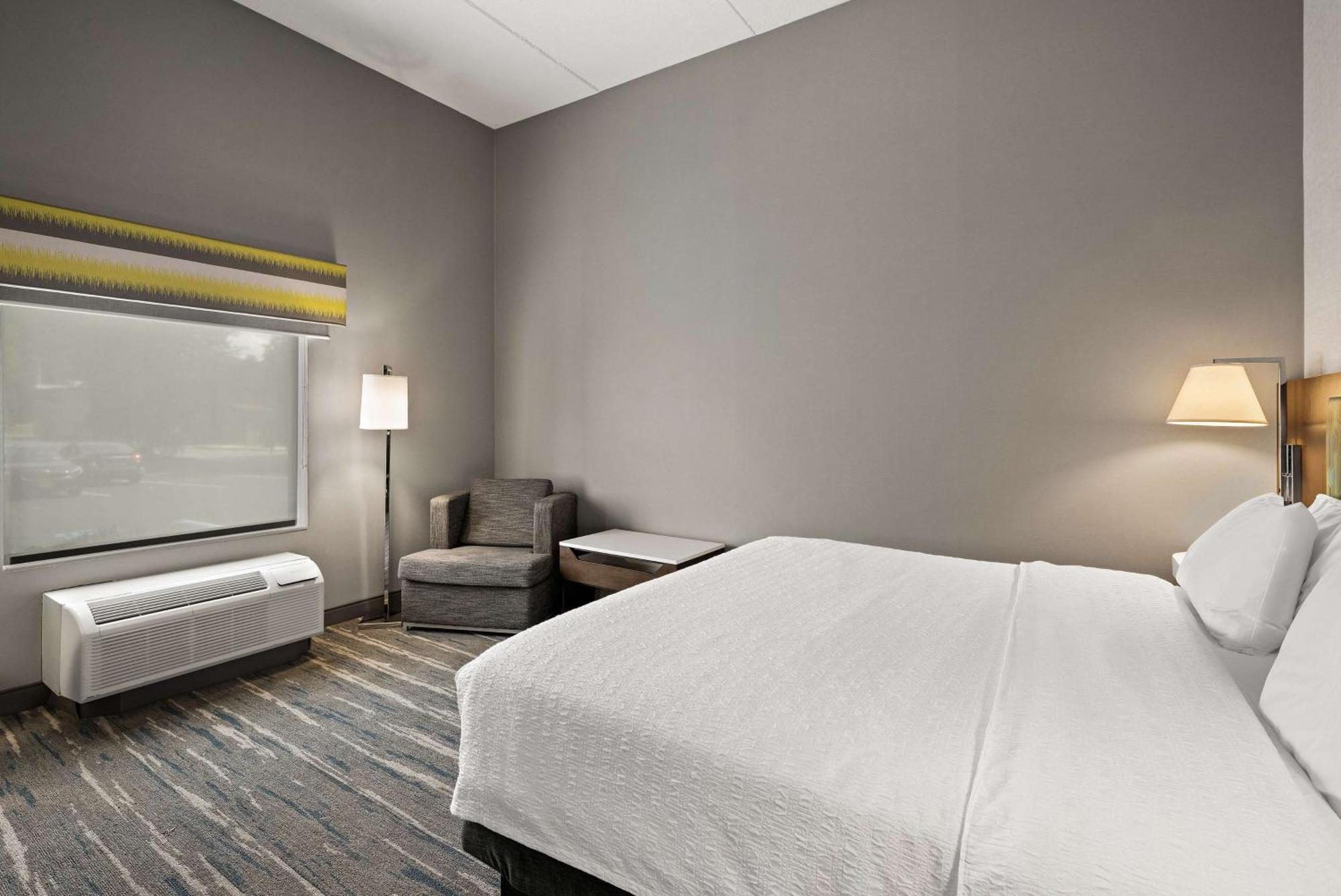 Hampton Inn & Suites Poughkeepsie Spackenkill Eksteriør billede